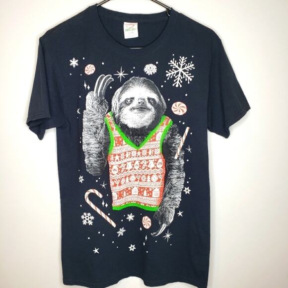 Sloth Graphic In An Ugly Sweater Tee Shirt Small - Picture 2 of 5